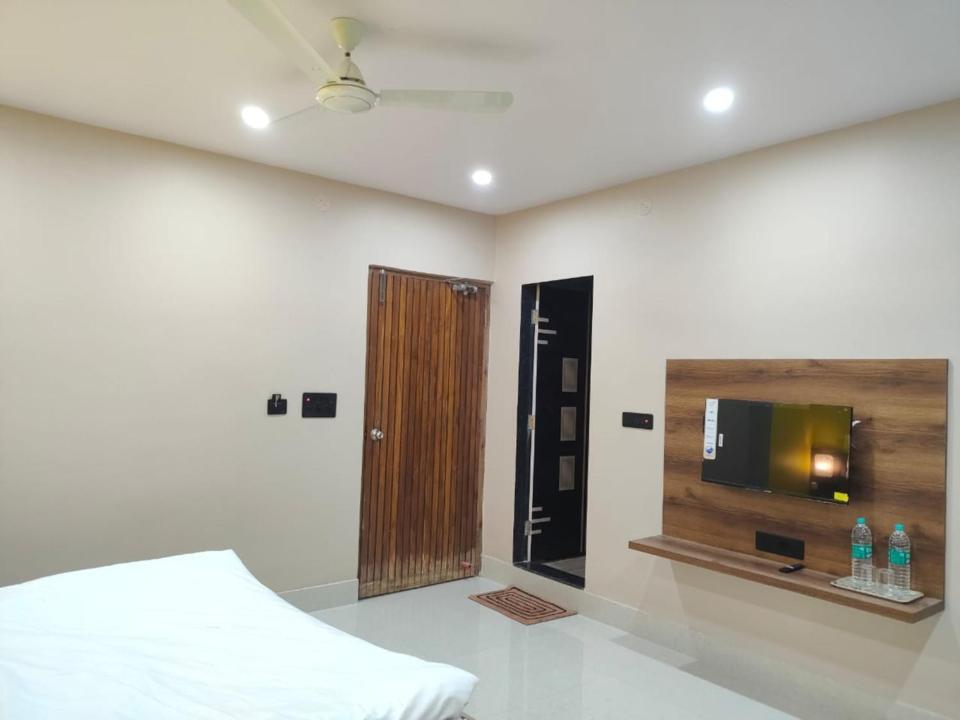 Hotel Vaishnavi Near Baba Dham Temple Deoghar Exterior foto